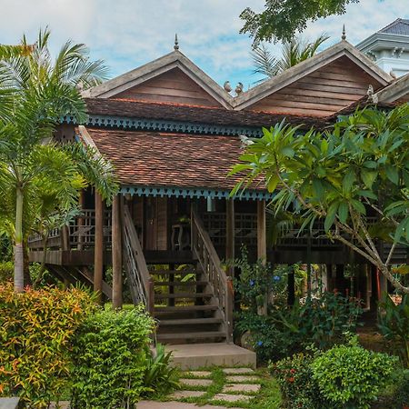 Phum Khmer Lodge - Village Cambodian Eco-Lodge シェムリアップ エクステリア 写真
