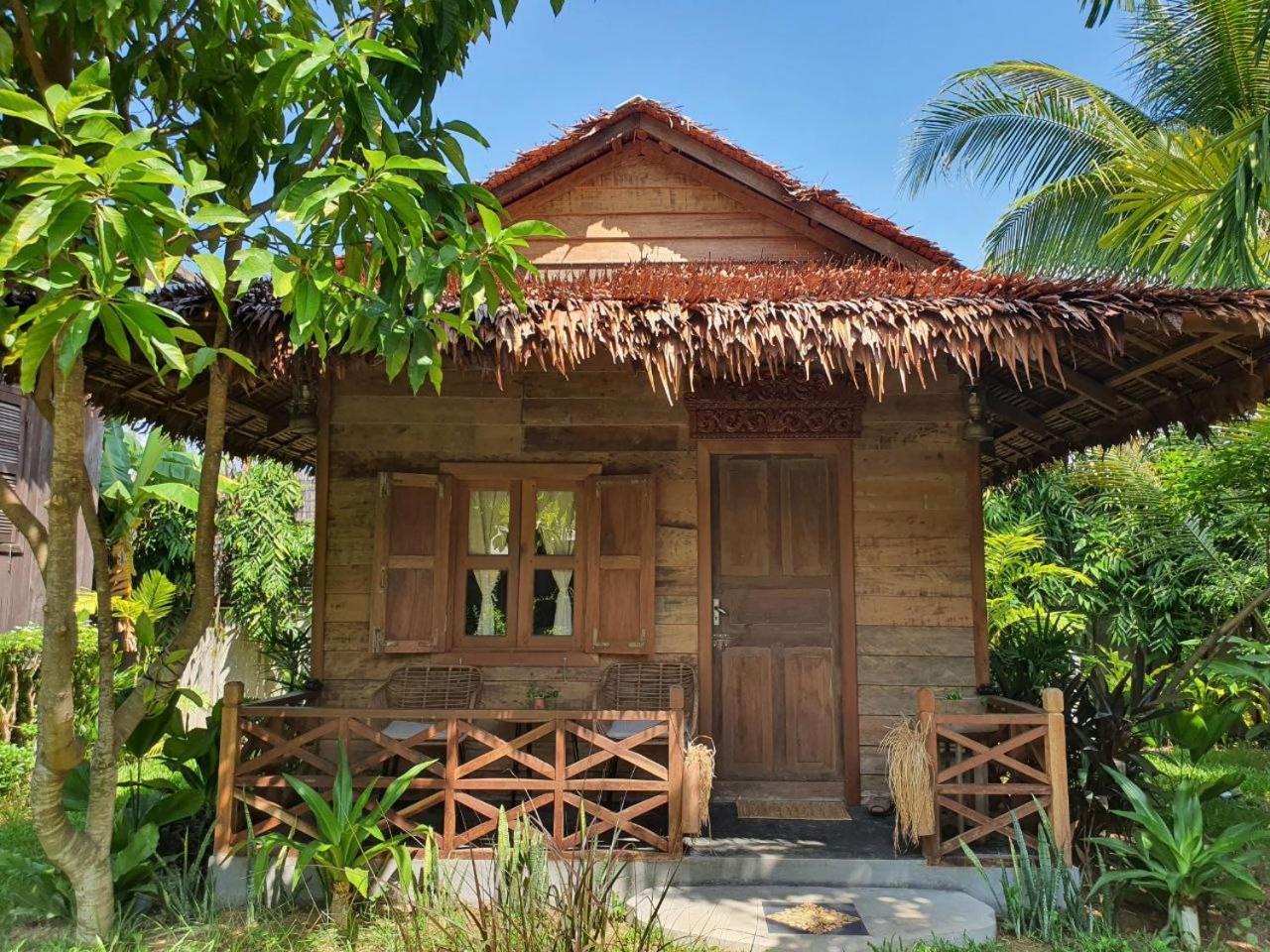 Phum Khmer Lodge - Village Cambodian Eco-Lodge シェムリアップ エクステリア 写真