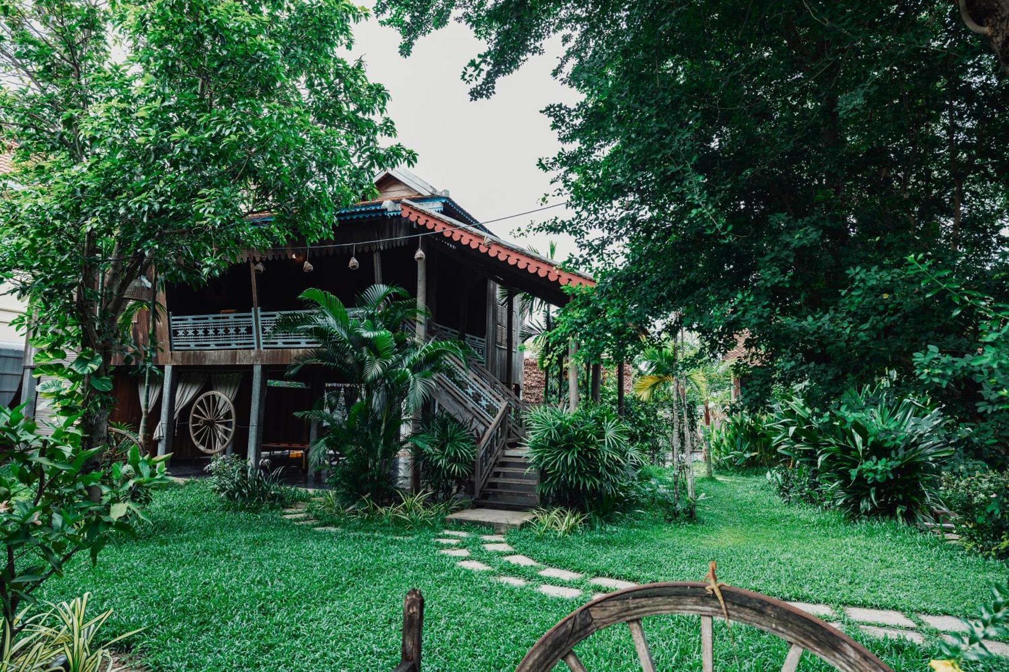 Phum Khmer Lodge - Village Cambodian Eco-Lodge シェムリアップ エクステリア 写真