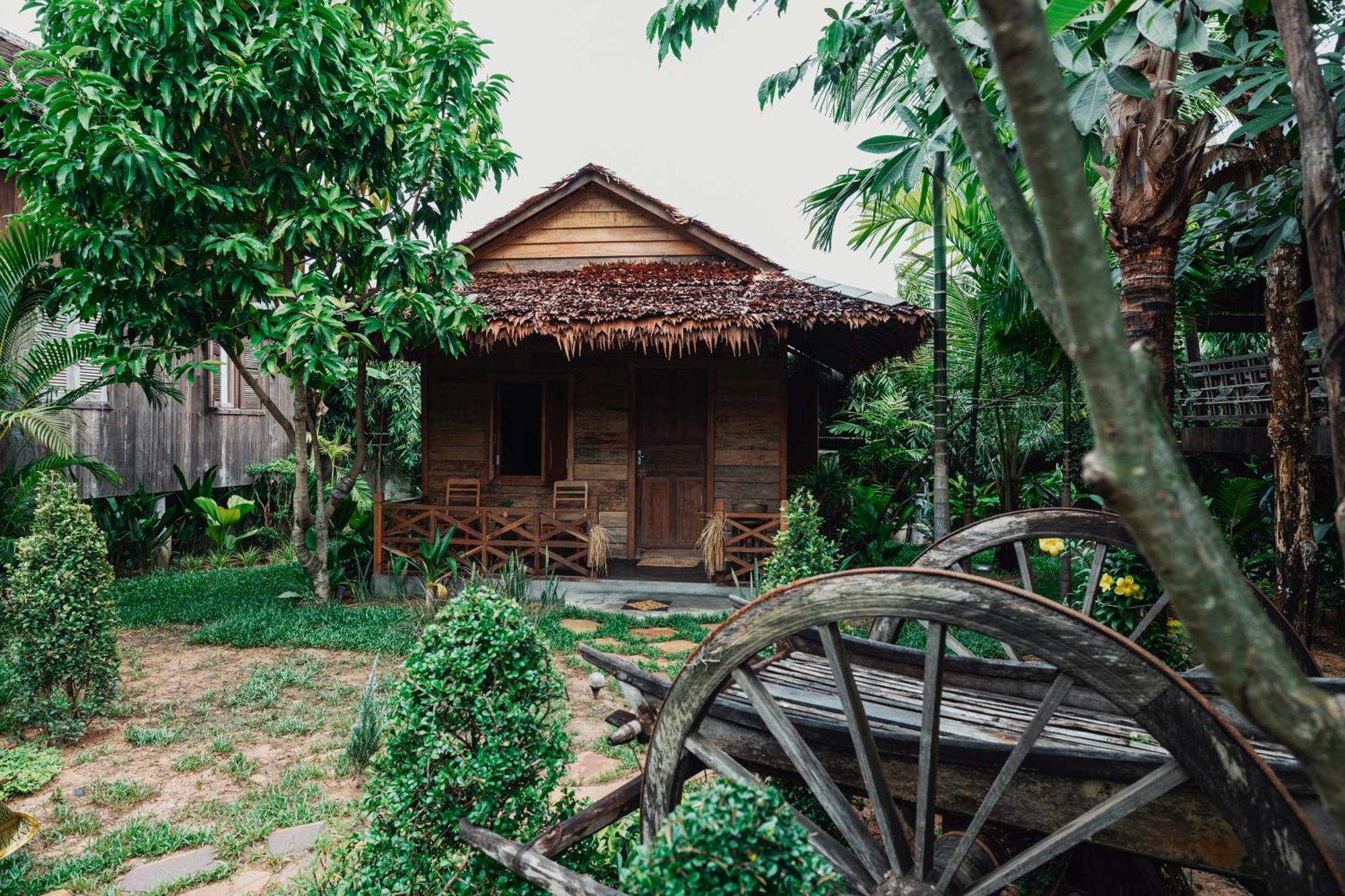 Phum Khmer Lodge - Village Cambodian Eco-Lodge シェムリアップ エクステリア 写真